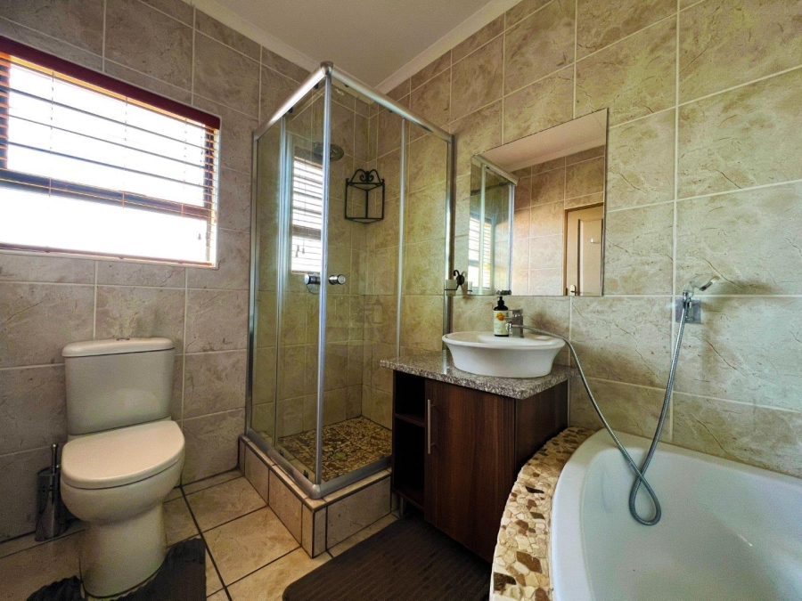 3 Bedroom Property for Sale in Baillie Park North West